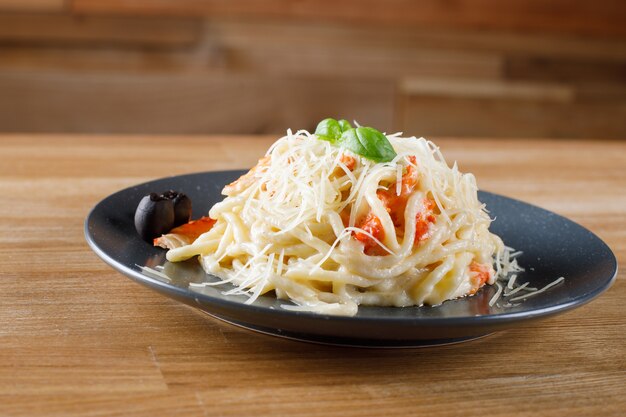 Deliziosa pasta con polpa di granchio