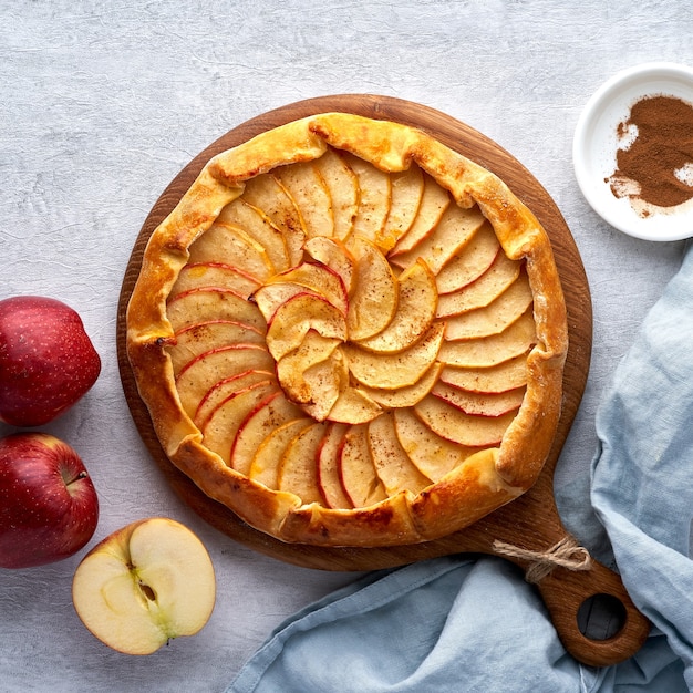 Deliziosa torta di mele