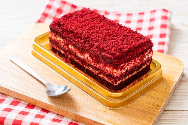 Deliziosa torta di velluto rosso