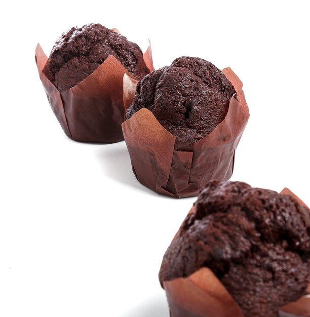 Deliziosi muffin fatti con la polvere di cacao