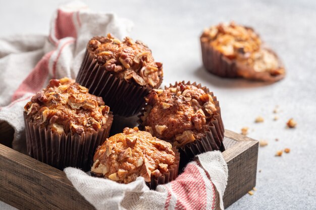 Deliziosi Muffin Fatti In Casa Del Pane Di Banana Noci Pecan