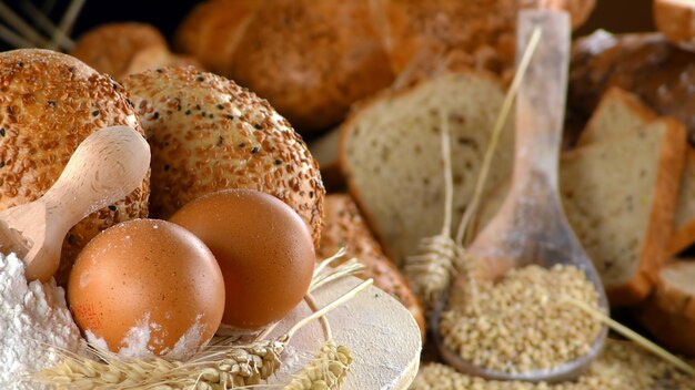 Delizioso mix fresco di concetto di cibo pane