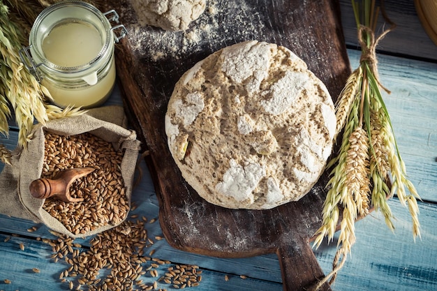 Delizioso pane con cereali integrali e lievito naturale