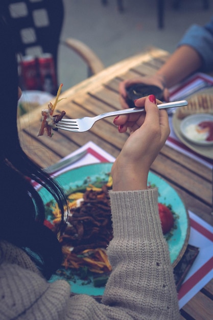 Delizioso pasto di carne sul tavolo