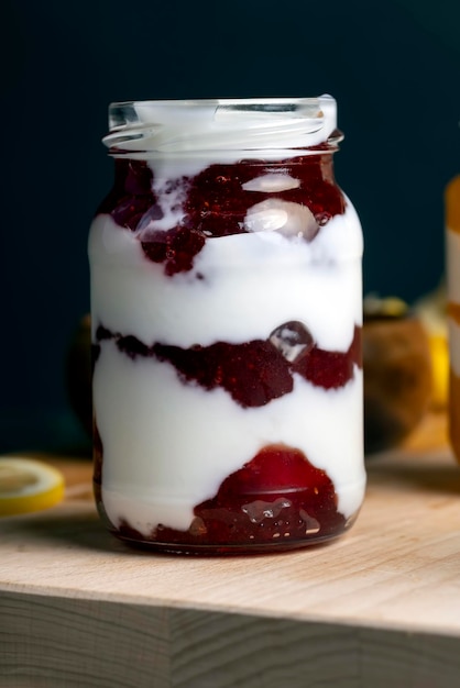 Delizioso yogurt al gusto di fragola