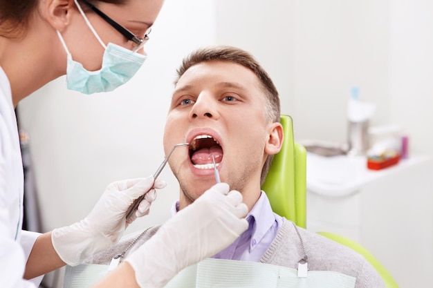 Dentista