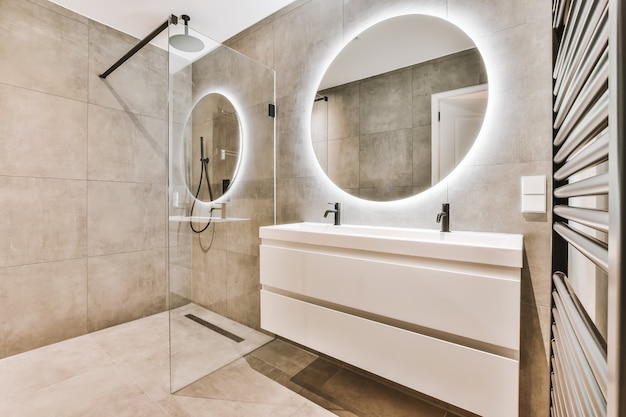 Design elegante del bagno