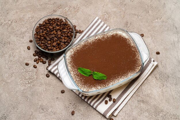 Dessert tiramisù italiano tradizionale