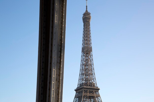 Dettagli sulla Torre Eiffel e sul ponte Bir Hakeim Parigi Francia