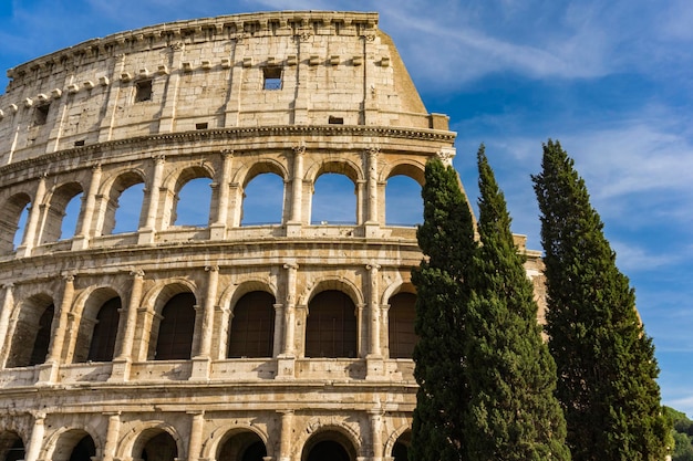 Dettaglio dall'antico Colosseo a Roma, Italia