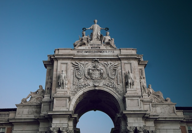 Dettaglio dell'Arco di Rua Augusta, Lisbona, Portogallo.