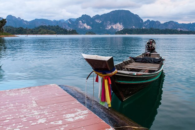 Diga di Ratchaprapha al Khao Sok National Park