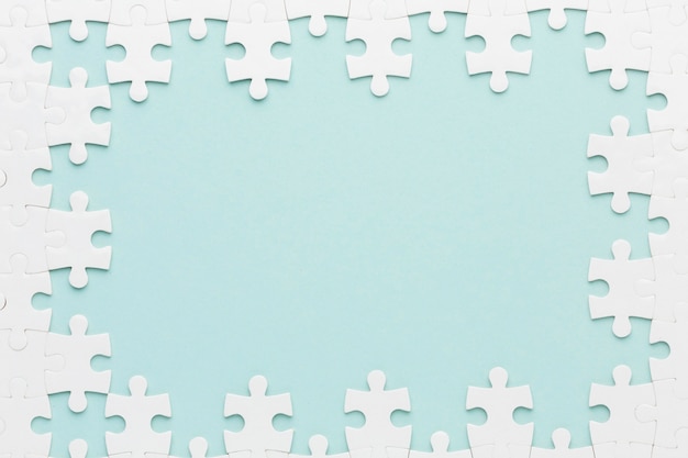 Disposizione piana del concetto della struttura di puzzle