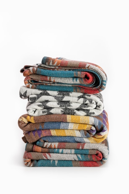 Diverse lussuose coperte di lana multicolori Elegante sfondo tessile in stile Pendelton