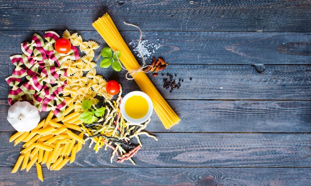 Diversi tipi di pasta italiana