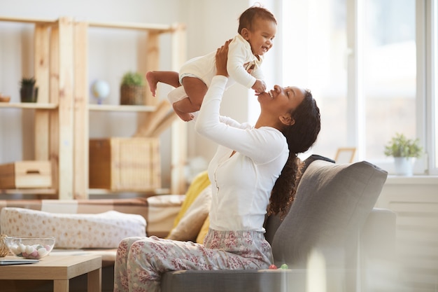 Divertirsi con il bambino a casa