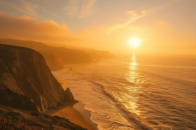 Divertitevi con le sfumature dorate della costa californiana.