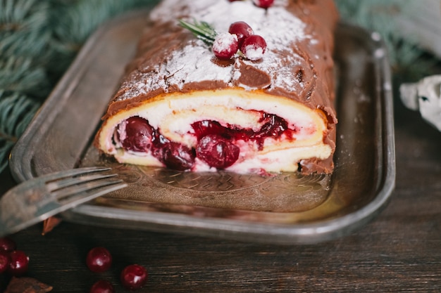 Dolci fatti in casa fatti a mano su uno sfondo di Natale. Cucinando. Tonificante