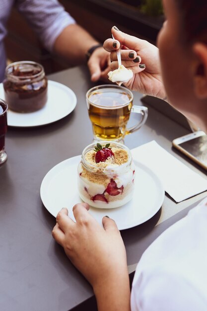 Dolci in vasetto molto buonissimi e torte in vasetto