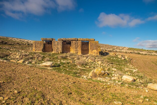 Dolmen nella Tunisia occidentale Les Megalithes d'Elles Kef Tunisia