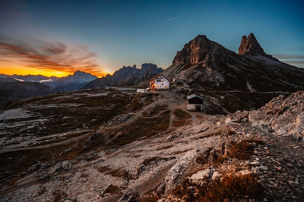 Dolomiti Tre Cime di Lavaredo Dolomiti italiane con le famose Tre Cime di Lavaredo Tre Cime Alto Adige Italia