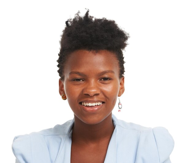 Donna afro e moda gen z studio sorride come ritratto per abiti firmati di lusso o buon umore Volto di persona modello femminile e tendenza di bellezza per emoji di felicità atteggiamento positivo in Nigeria