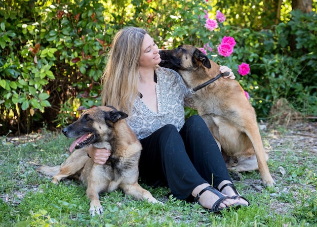 donna e malinois