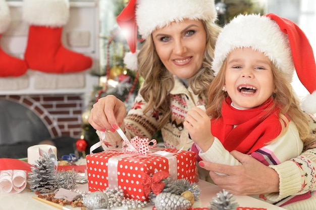 Donna matura e bambino