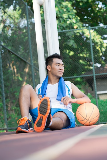 Dopo l&#39;allenamento di basket