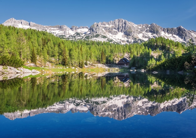 Doppio lago nella valle dei sette laghi