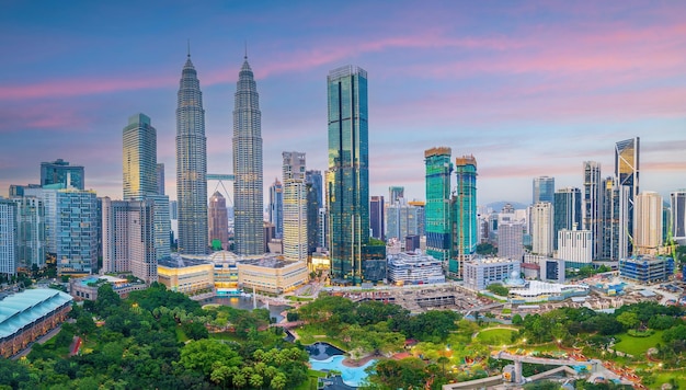 Downtown Kuala Lumpur skyline della città paesaggio urbano della Malesia