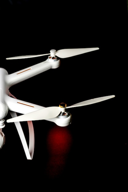 Drone con fotocamera integrata