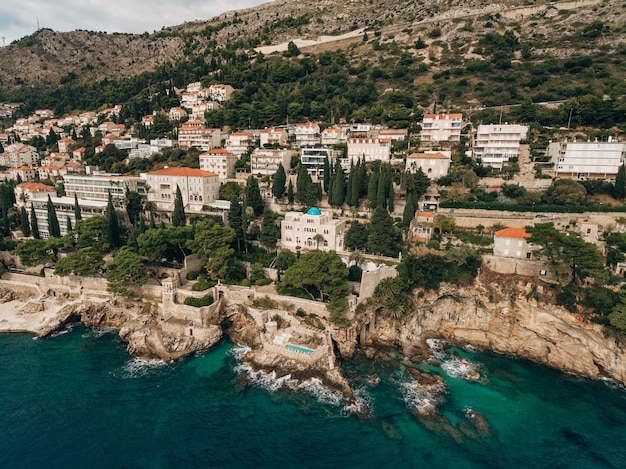 Dubrovnik croazia giugno vista aerea del territorio di grand villa argentina e villa sheherezade