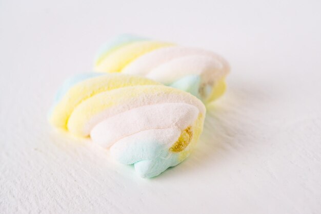 Due dolci caramelle marshmallow