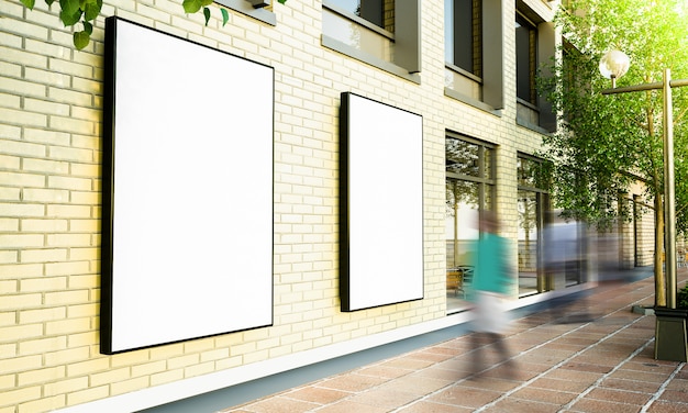 Due poster su un edificio della città