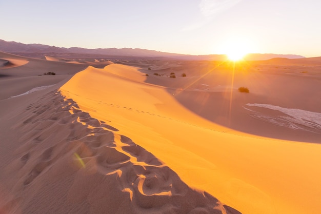 Dune di sabbia nel Parco Nazionale della Valle della Morte, California, USA