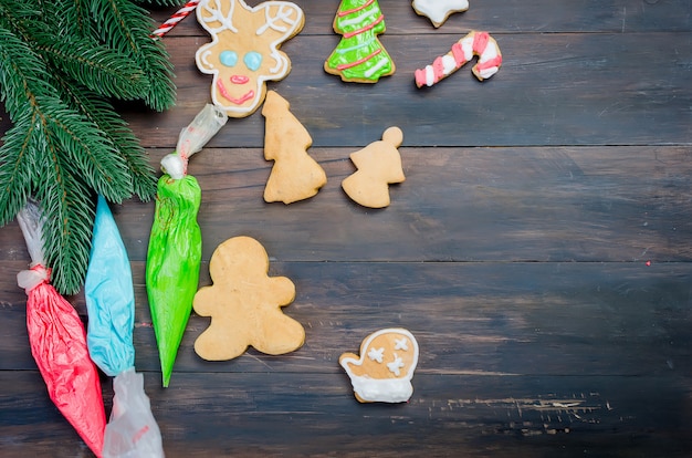 Ecorizzare un biscotti di panpepato di Natale