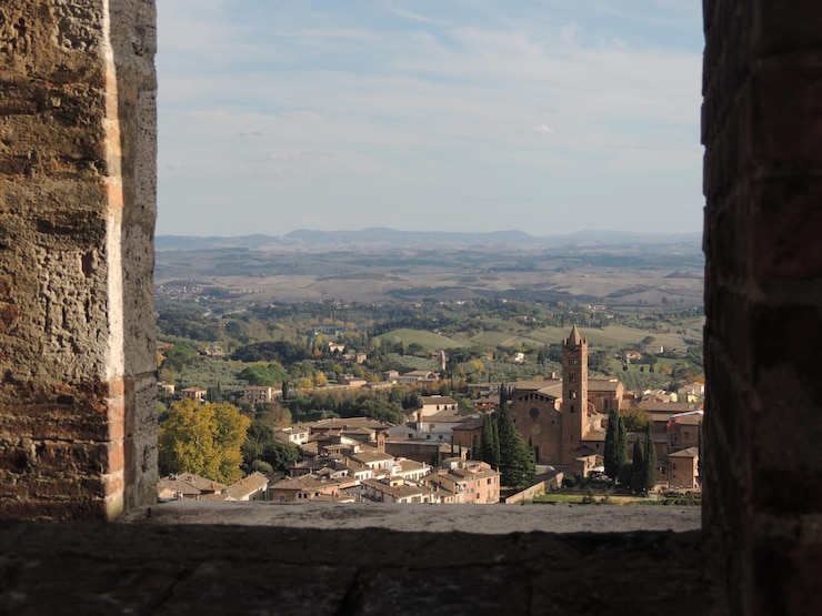 Foto edifici in città contro il cielo