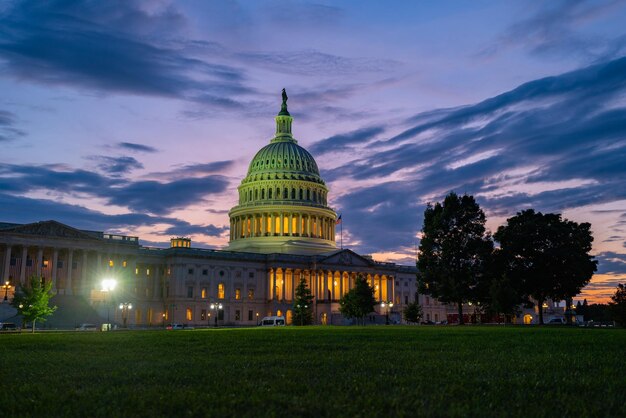 Edificio del Campidoglio a Sunset Capitol Hill Washington DC Congresso americano