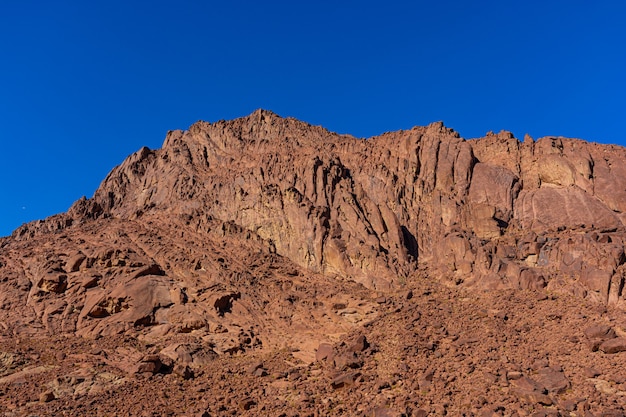 Egitto, vista del Monte Mosè in una luminosa giornata di sole