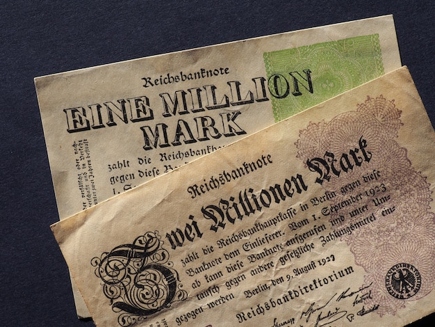 Eine und Zwei Million Mark (One and Two Million Mark) note