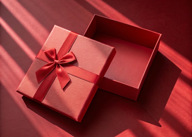 Elegante scatola regalo rossa con nastro di satin