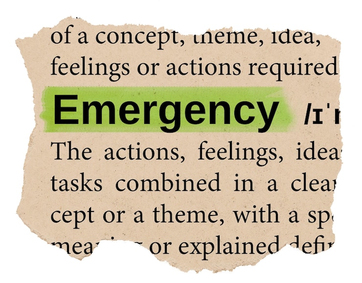 Foto emergency png word sticker dizionario di carta strappato sfondo trasparente