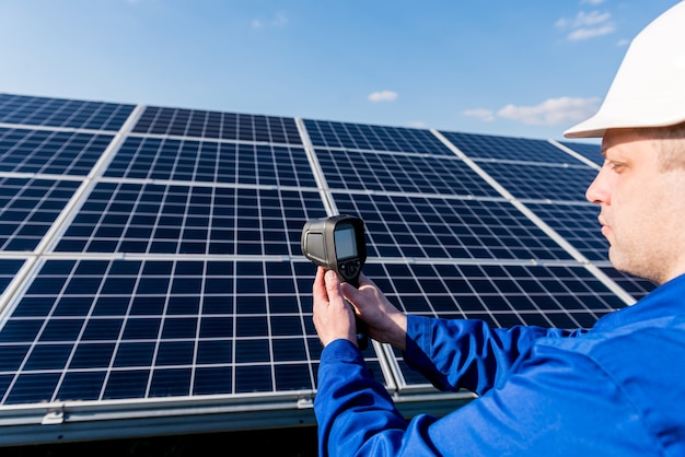 Esame ispettore di moduli fotovoltaici mediante termocamera