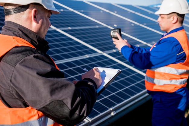 Esame ispettore di moduli fotovoltaici mediante termocamera