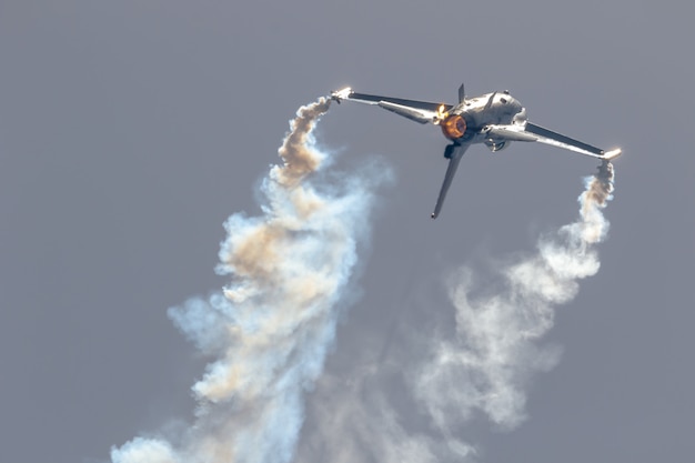 Esposizione solitaria belga dell&#39;aereo F-16