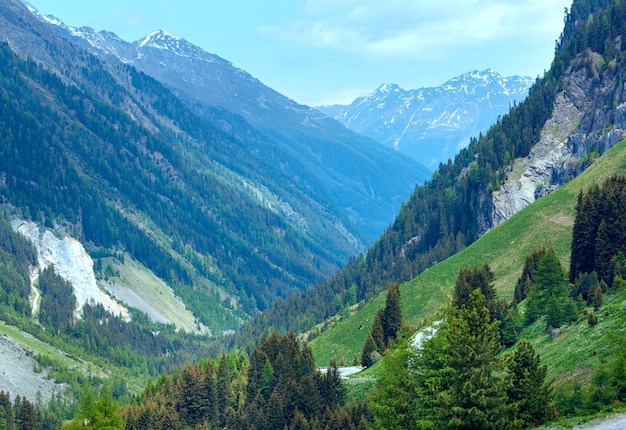 Estate vista montagna da Kaunertaler Gletscherstrasse (Kaunertal, Austria, Tirolo)