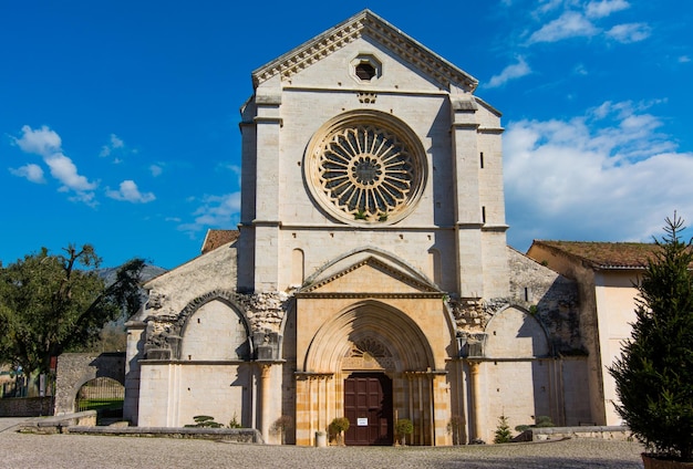 Esterno dell'Abbazia di Fossanova Latina Lazio Italia Monastero cistercense gotico