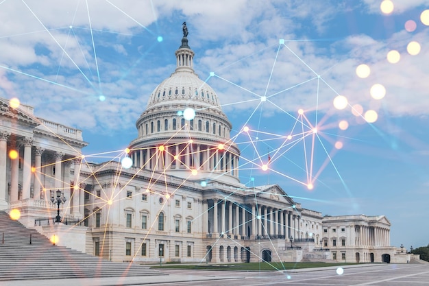 Esterno dell'edificio della cupola del Campidoglio Washington DC USA Sede del Congresso e del Campidoglio Sistema politico americano Ologramma dei social media Concetto di networking e stabilire nuove connessioni tra persone