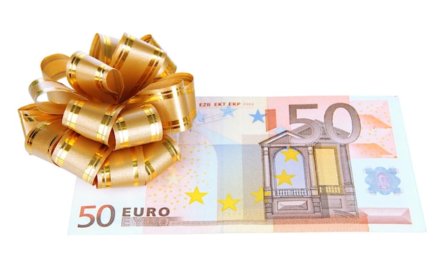 Euro con fiocco regalo isolato su bianco